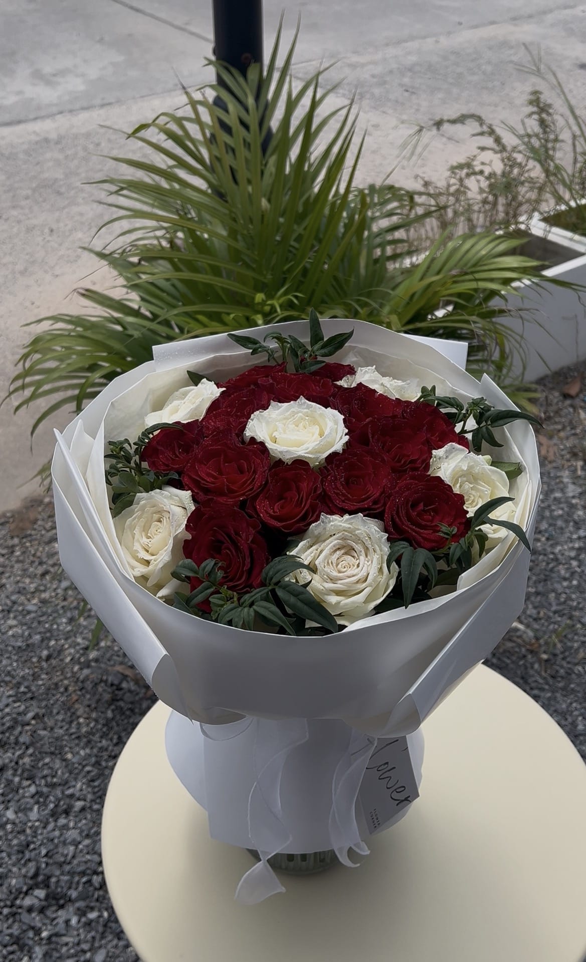 Red rose bouquet